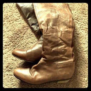Dark brown Steve Madden boots
